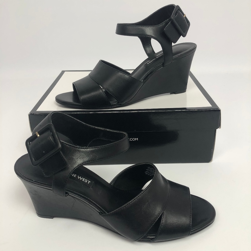 Nine West Womens Vahan Wedge Sandals Black Leather